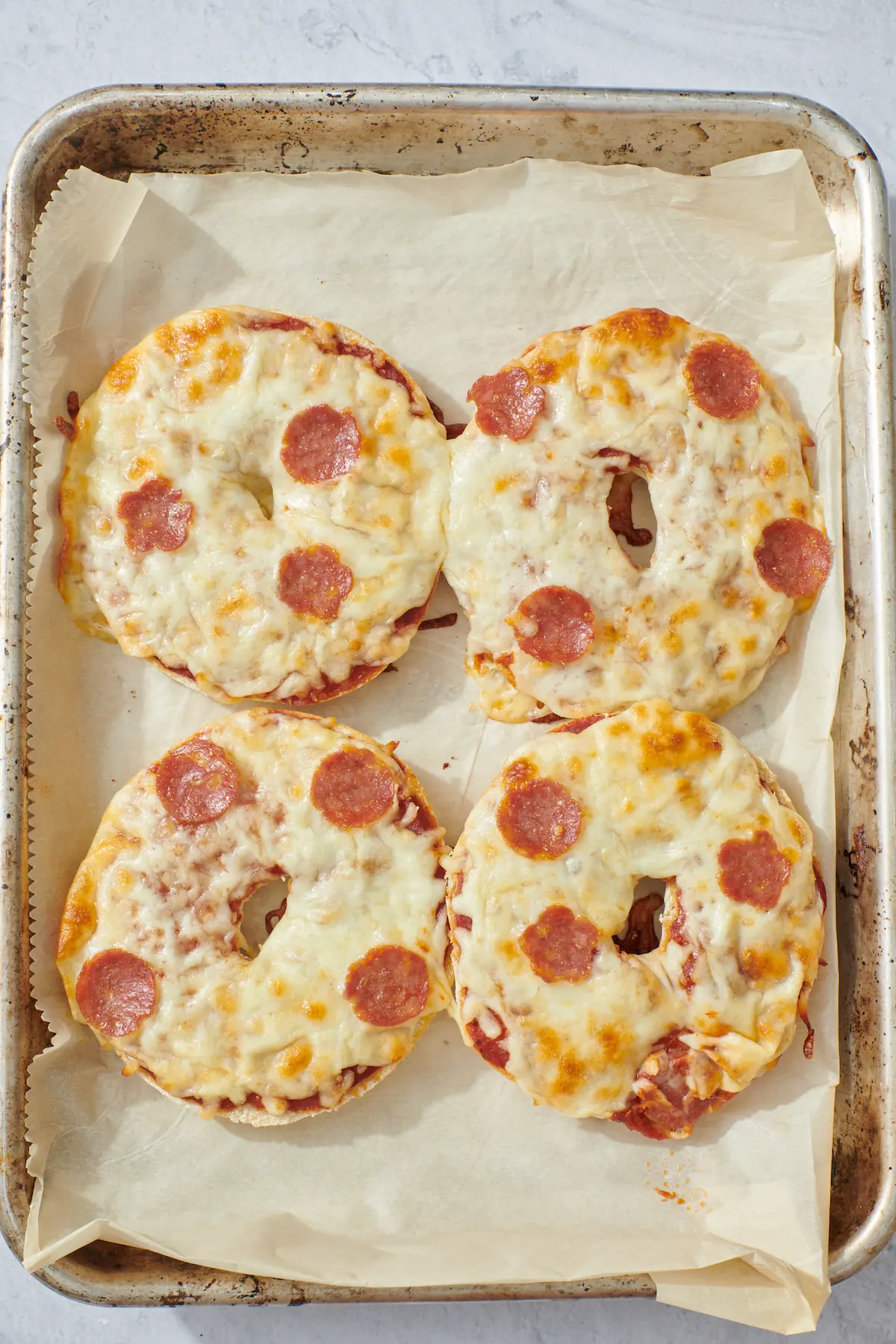 pizza bagels