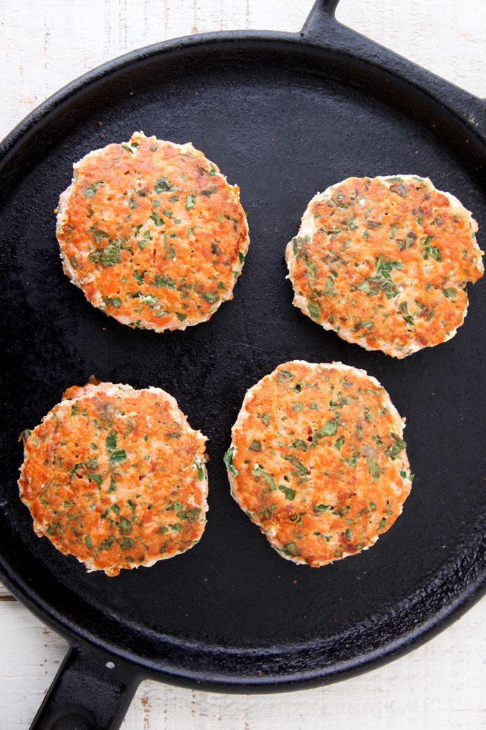 Family Favorite Salmon Burgers with Quick Pickled Cukes from weelicious.com