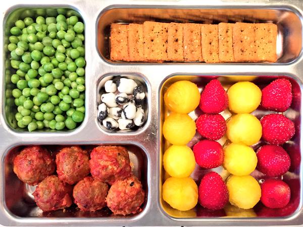 School Lunch Inspiration from Weelicious.com
