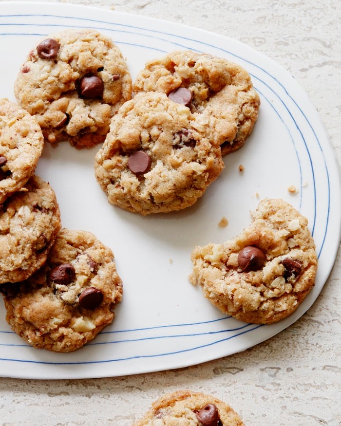 Vegan Cowgirl Cookies from weelicious.com