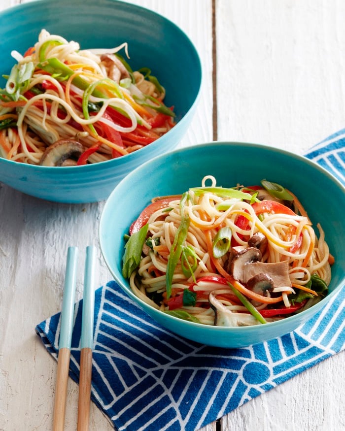 Vegetarian Lo Mein recipe from weelicious.com