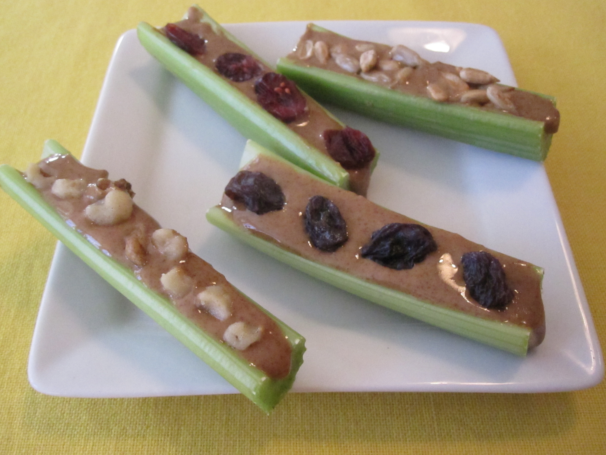 Parents Day Off - School Lunch from Weelicious.com