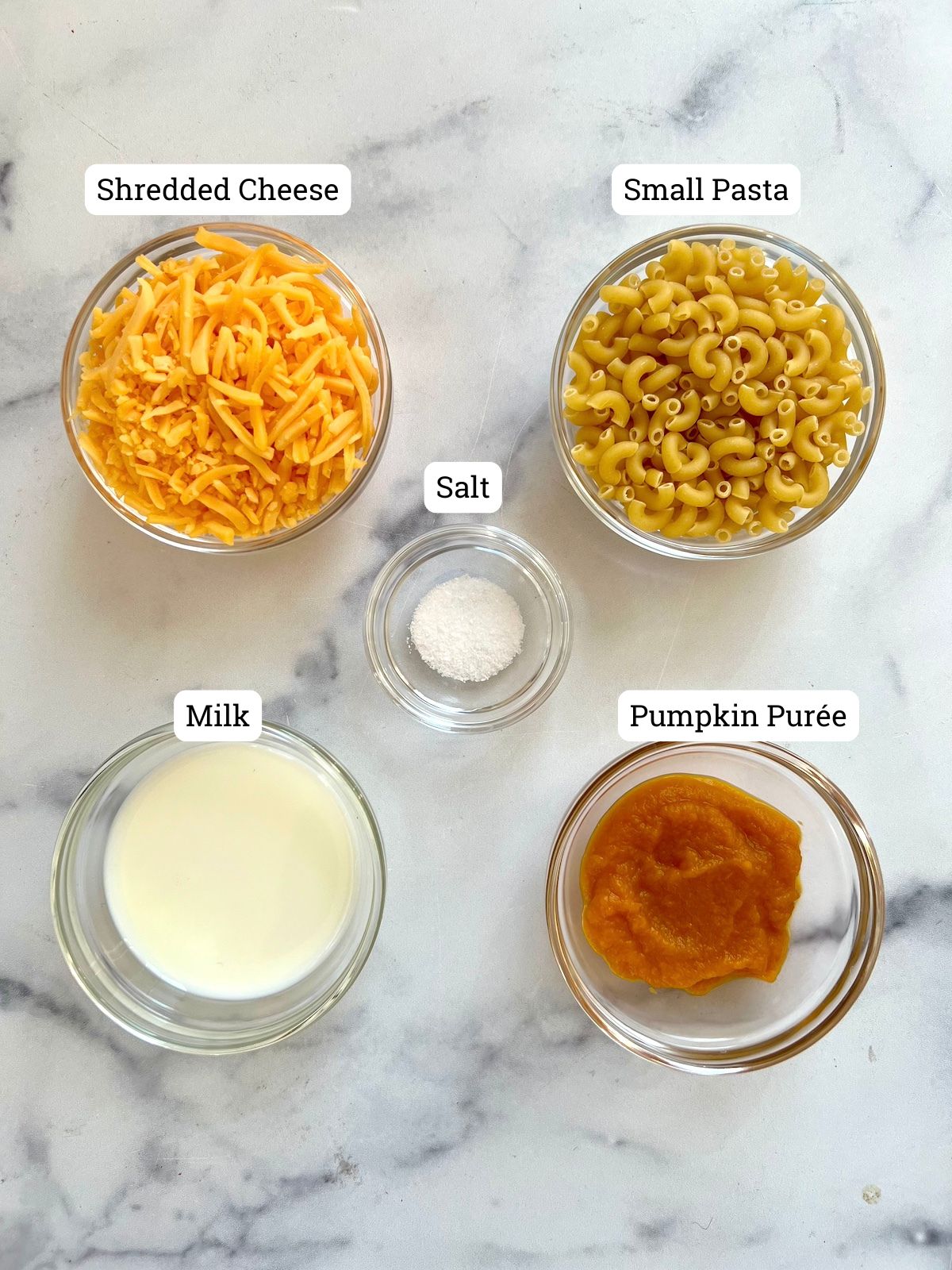 Pumpkin mac and cheese ingredients.