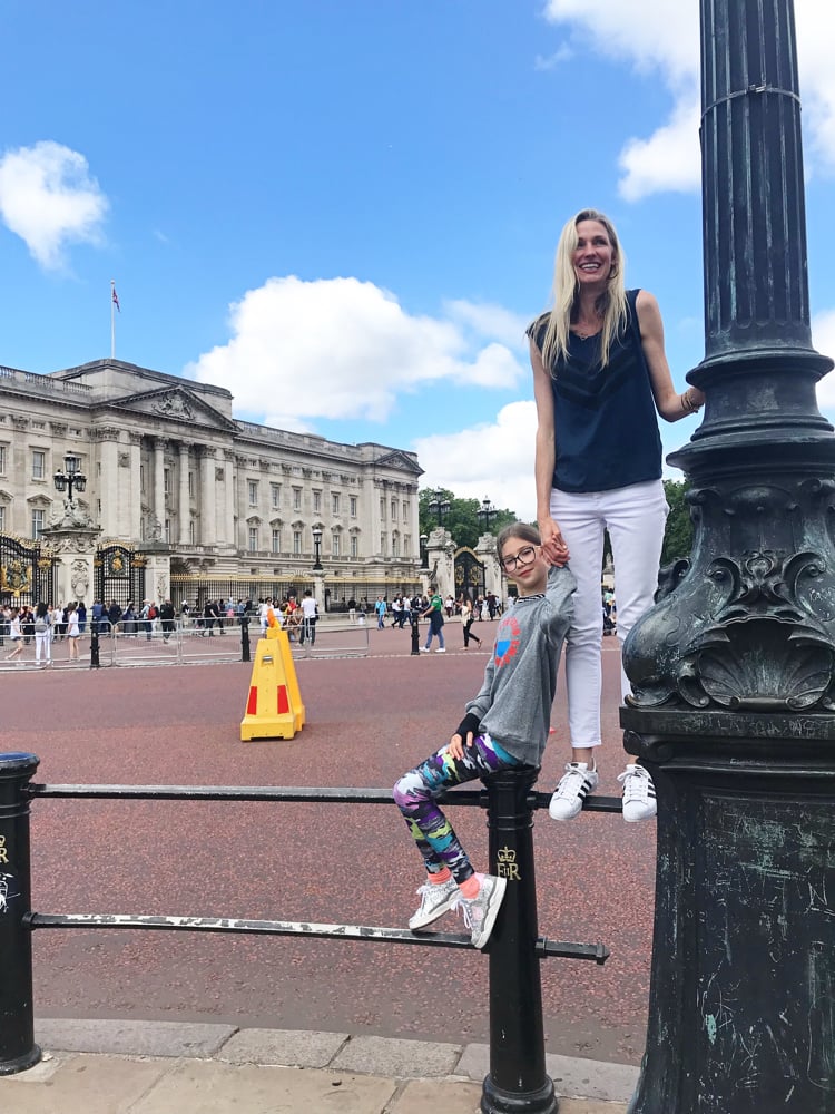 What to Eat and See in Paris and London from Weelicious.com