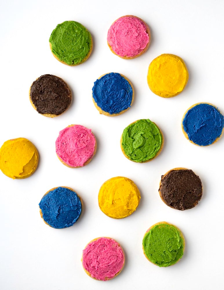 Dye Free Buttercream from Weelicious.com