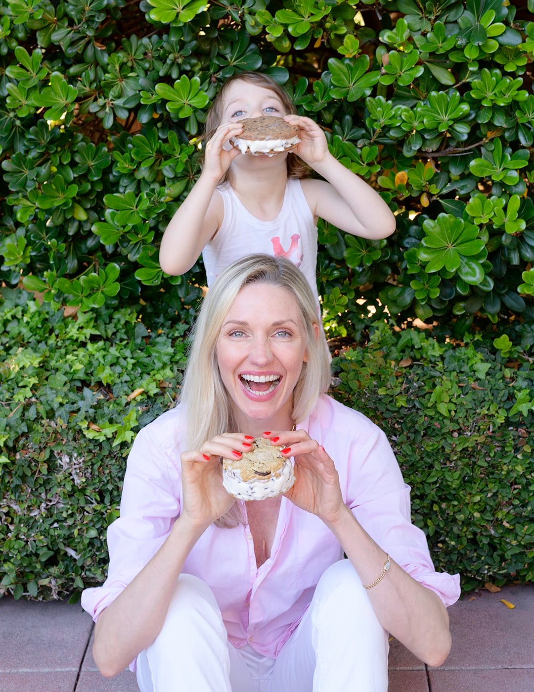 Ice Cream Cookie Sandwiches from Weelicious.com