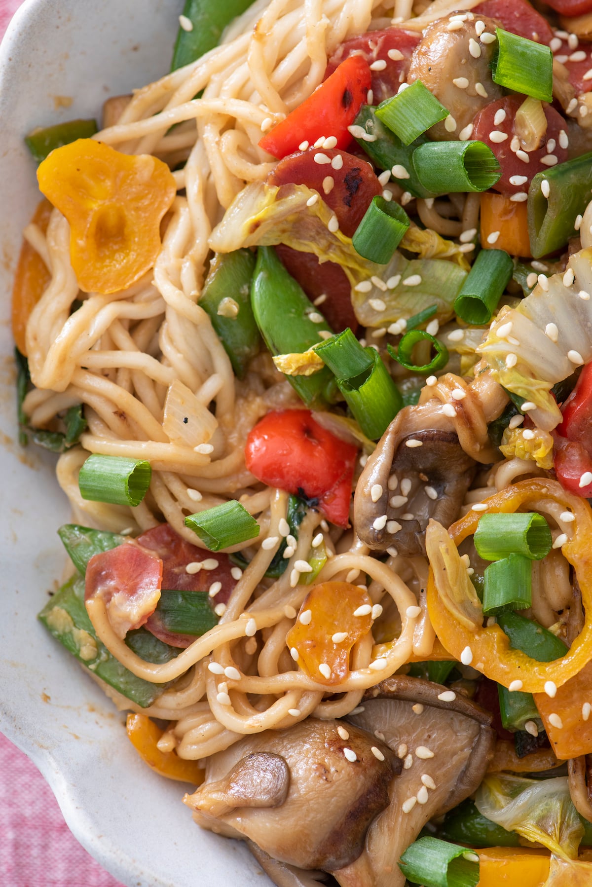 Ramen noodle stir fry in a bowl.