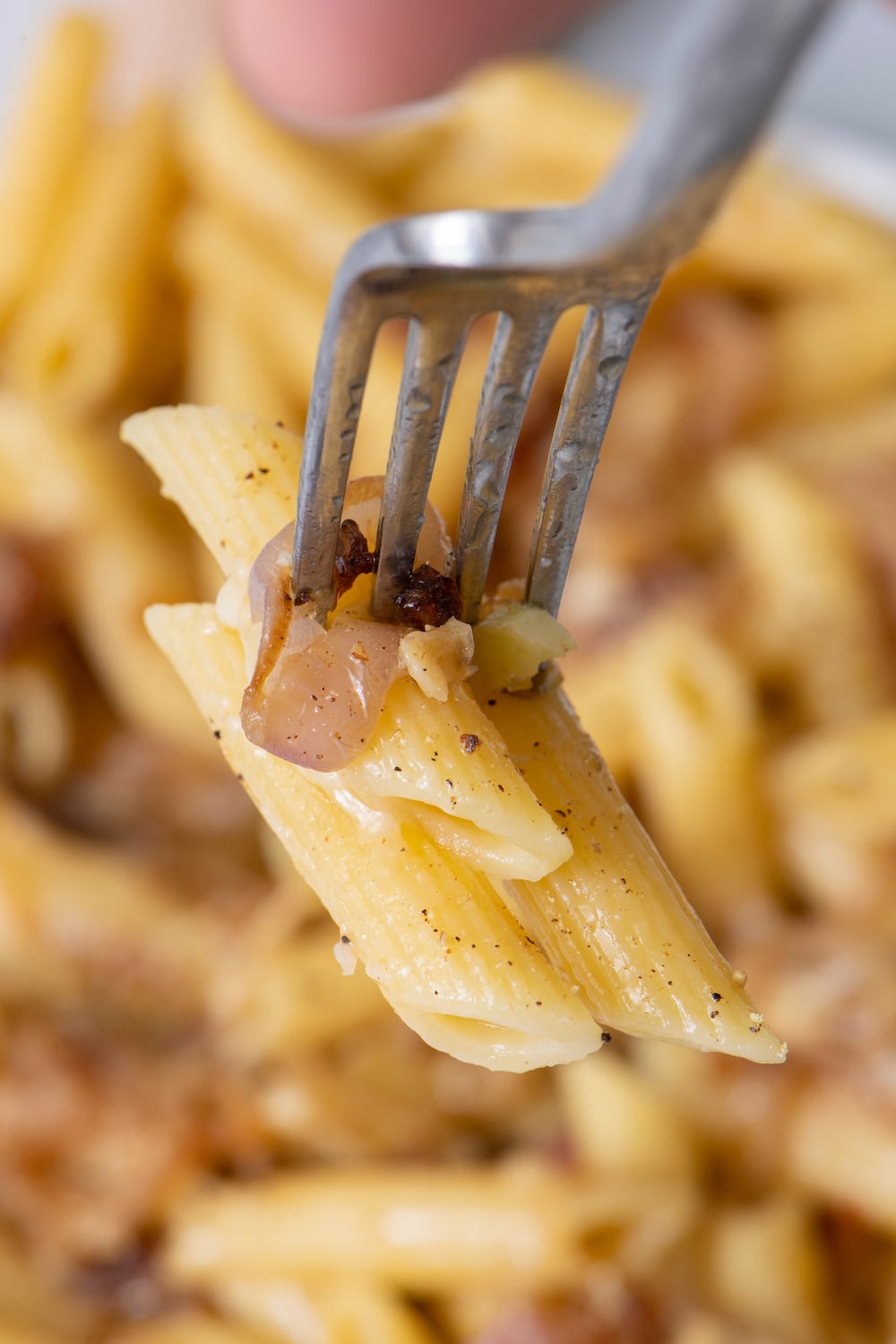 Caramelized Shallot Pasta with Gruyere from weelicious.com