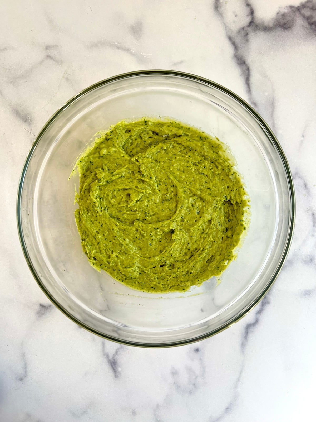 Spinach muffins batter.