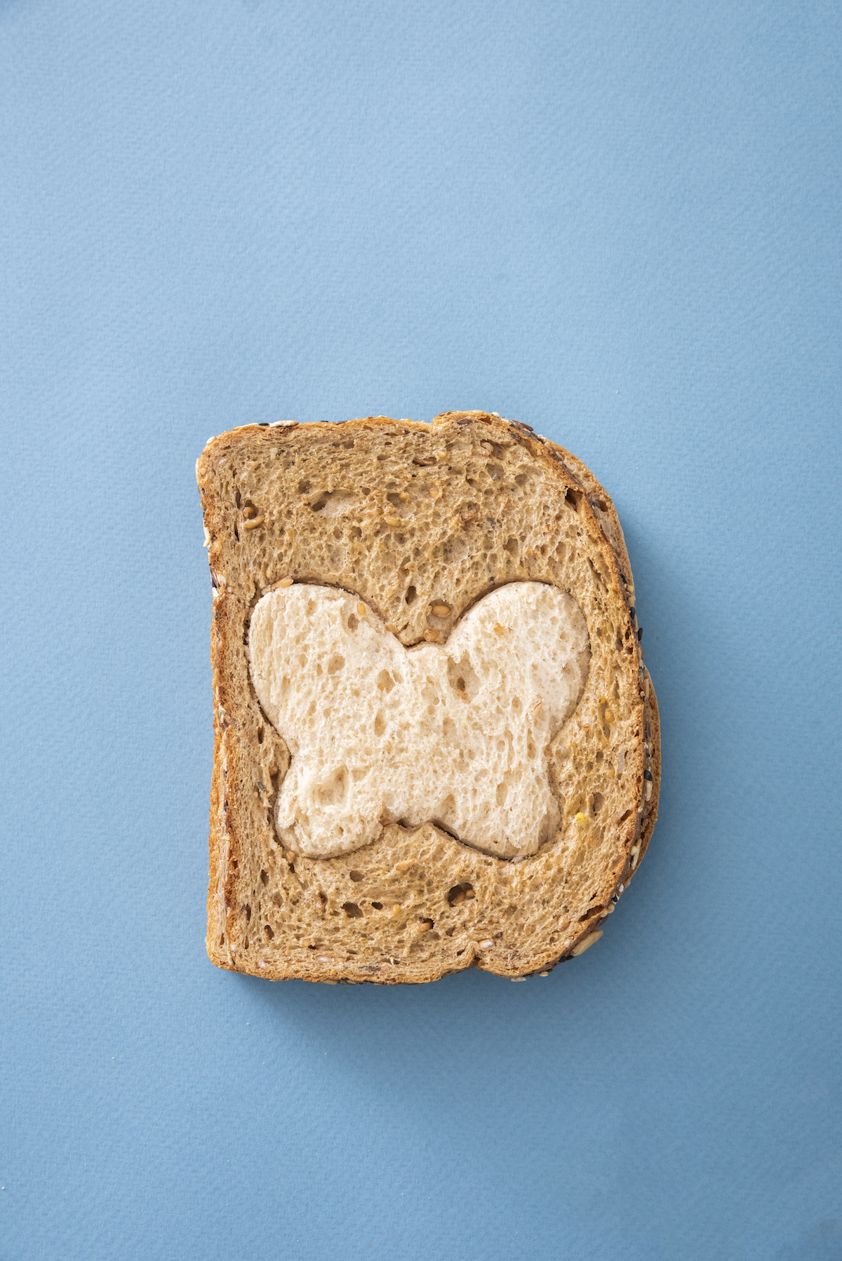 Two-tone sandwich with butterfly shape