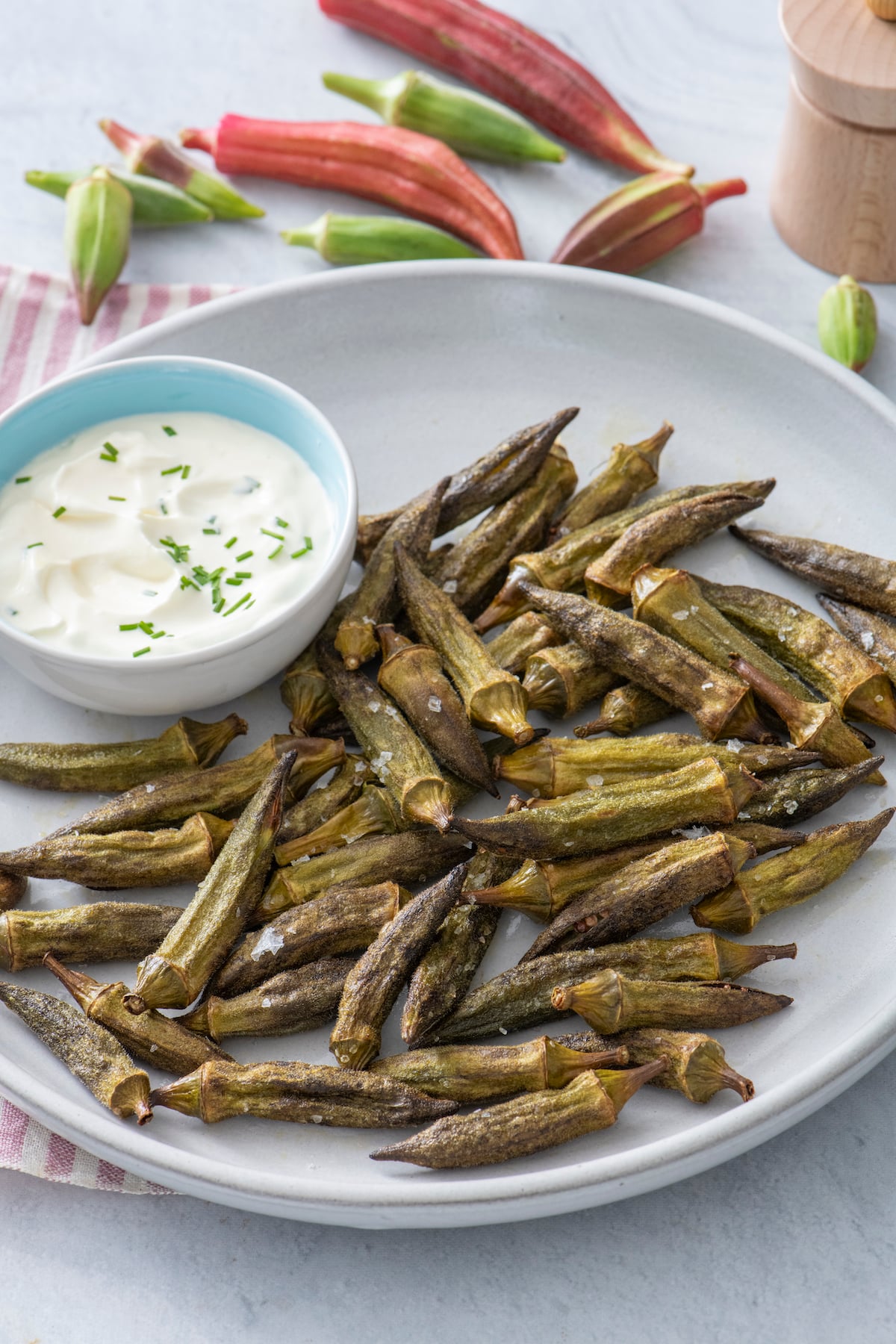 Air Fryer Okra on serving platter.
