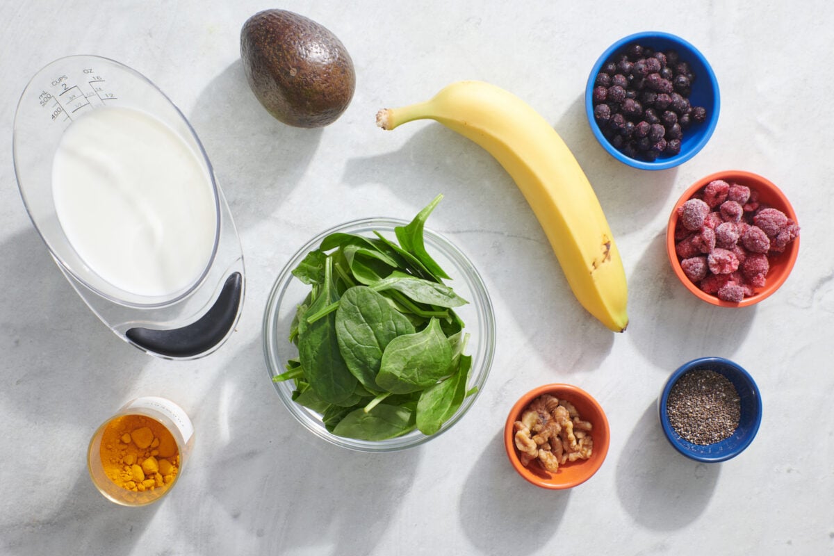Ingredients for brain boosting smoothie.