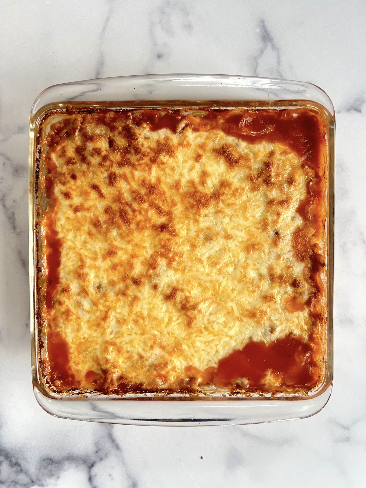 Baked farro with lentils, tomato and mozzarella.