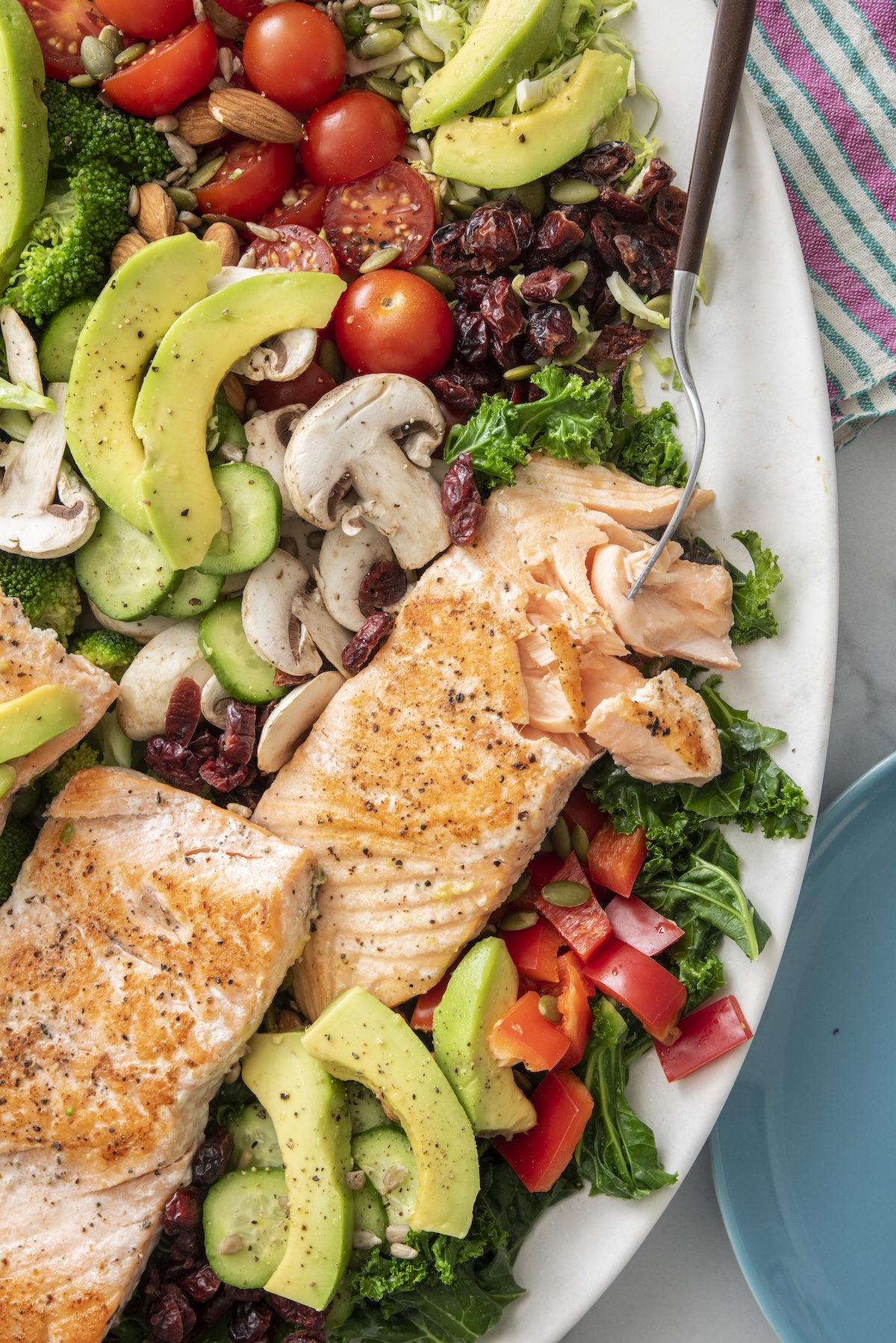 Superfood salad with salmon.